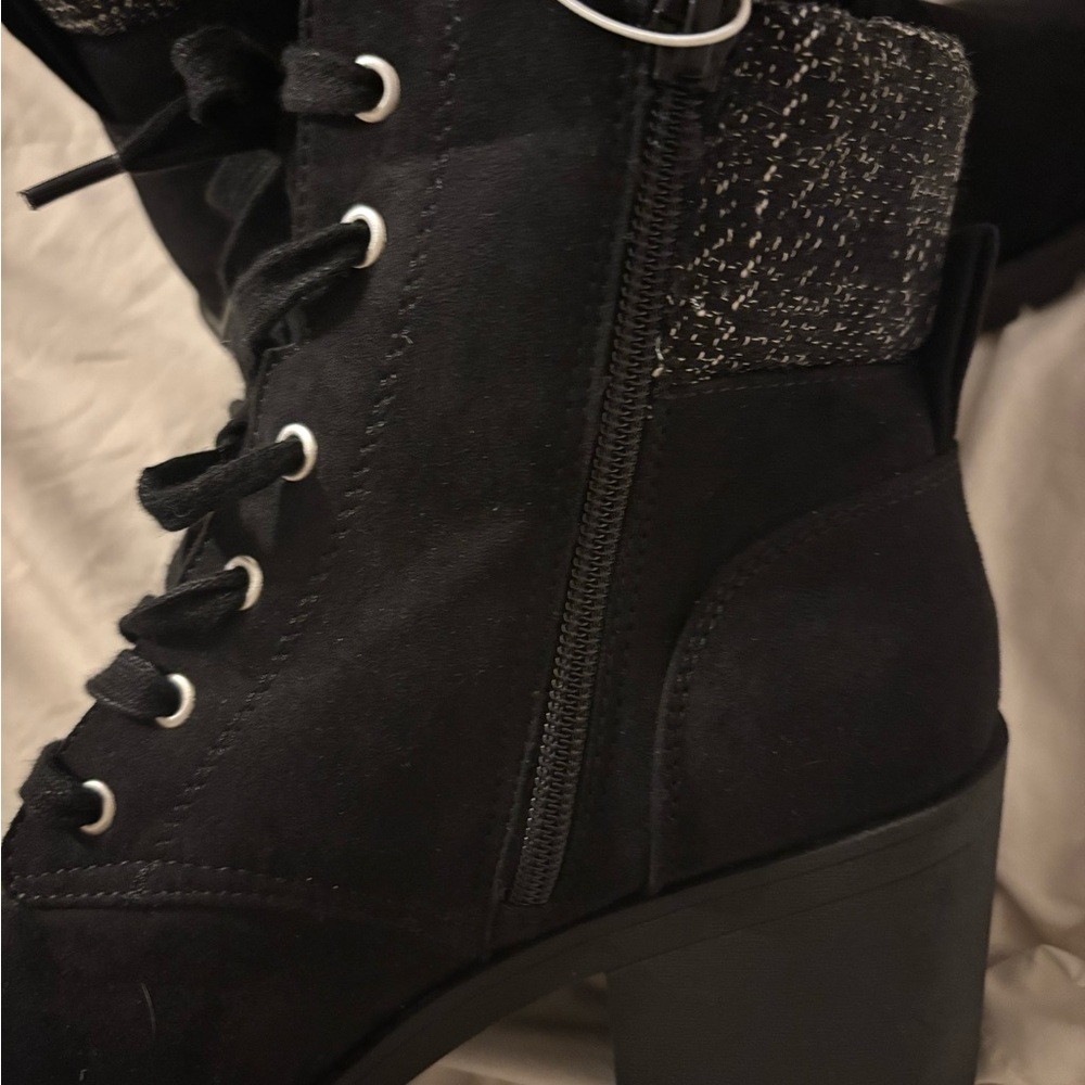 Sun + Stone Black Lace Up Boots BNWT no box - Picture 7 of 13